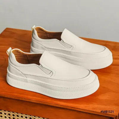 Wraith Core Martin Boots